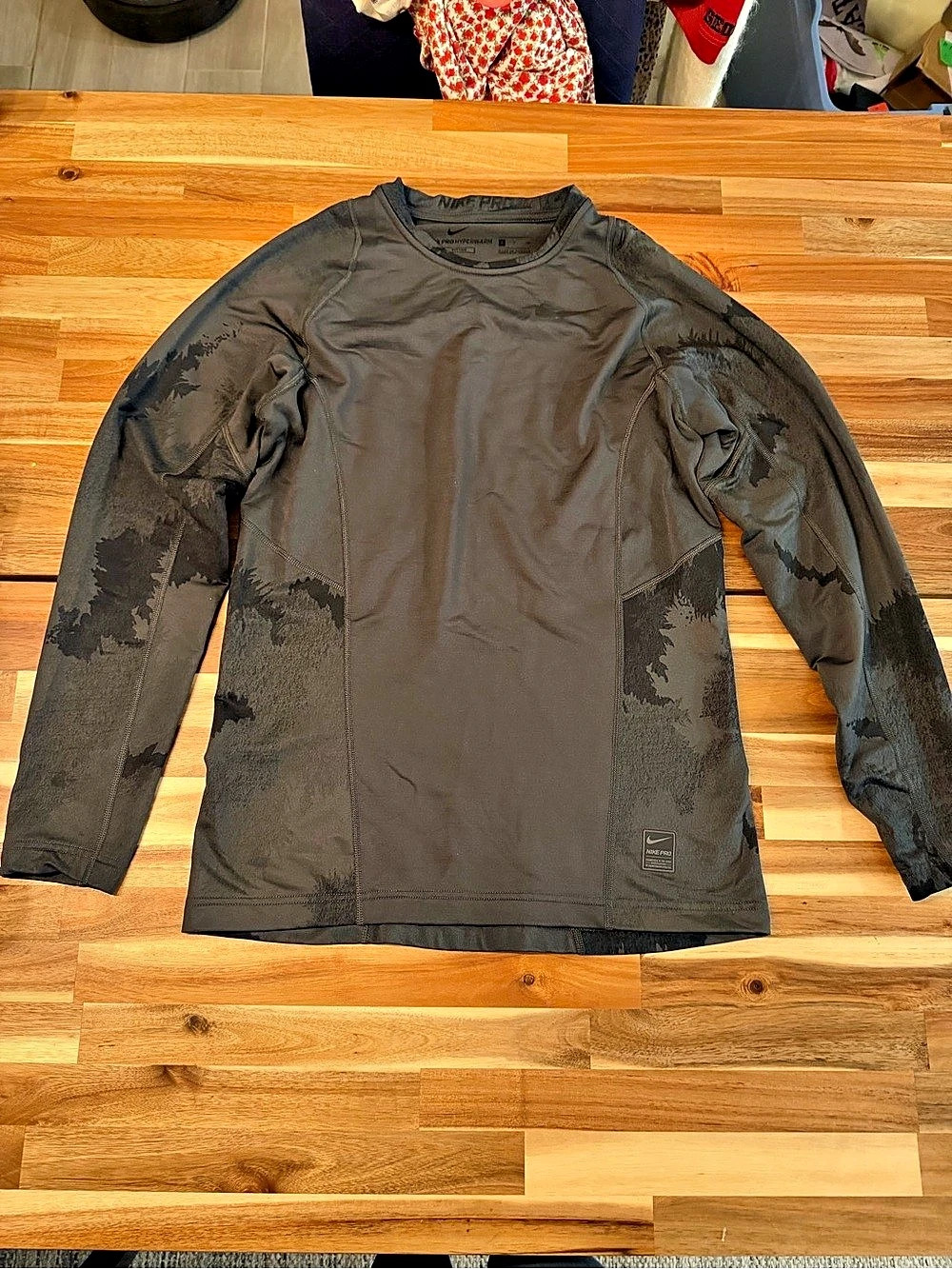 Nike Pro Hyperwarm Men's Small Fitted Long Sleeve Camo Print Shirt Gray Black